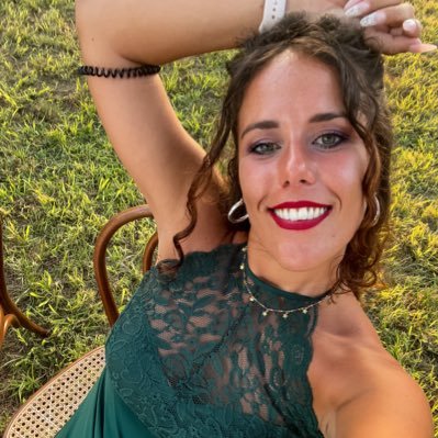 📍Formia 32 years old, ♊️👩🏻🎓🍀L-22 👩🏻🎓🍀LM-67 Ph.D Student, Cassino 🤸🏼♀️TR & UDG Ginn. Ritmica➡️ @ginnastica_nike_formia_asd