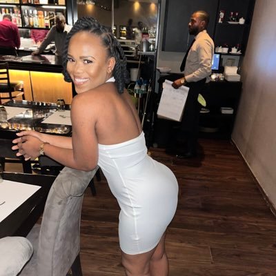 Owner of @jrttltd,@jprintstt 💰 Certified Dialysis Technician 👩⚕️ Milf 🤭 مارفن