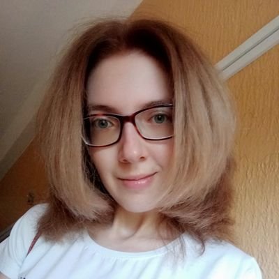 Poet with a foxy soul :) I've poetry in my blood & a heart made of rhymes. Love yoga, writing #poetry & drawing, reading manga & stories that make me feel&think