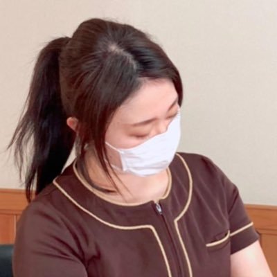 ホリスト花香伶奈です🌸アロマセラピスト🌺GHTS認定スウェディッシュボディケアセラピスト☘️施術プロ同士のモデル探しグループProtoPro代表