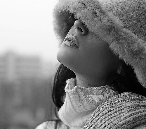 NabilaAlmiras's profile picture. كَاتِبة وَقَاصة وشاعرة أحيانا  .. 

( لا تَحْزَنْ إِنَّ اللَّهَ مَعَنَا )