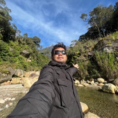 Semoga Aiman jadi ank yg tak menyusahkan family yg lain dan berjaya dalam hidup #Amin