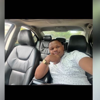 ricy_jay's profile picture. Kenyan🇰🇪
Aged Whisky over ice cubes, neat, anyday,
Sapiosexual,
Cyber Security Analyst 
P.I