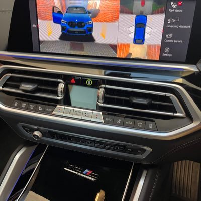 LeighOhSee's profile picture. Trader & Investor.
