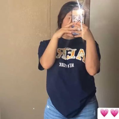 CarolinaS2255's profile picture. For all my fans and more 🫣🫣