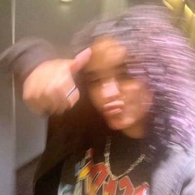 lavitium's profile picture. 