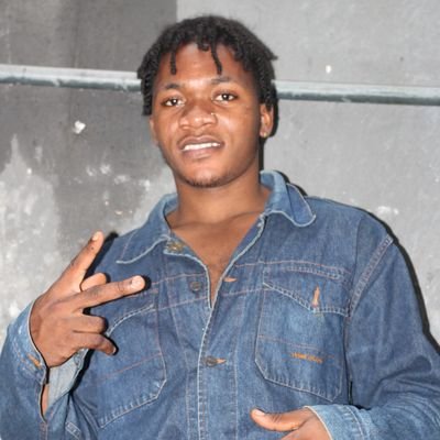 HarryWa44893861's profile picture. I make self special