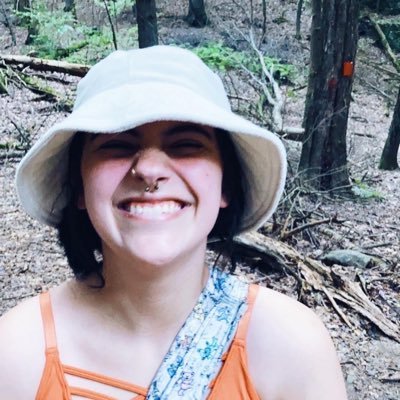 id rather be at a phish show // queer // living in connecticut for some reason??