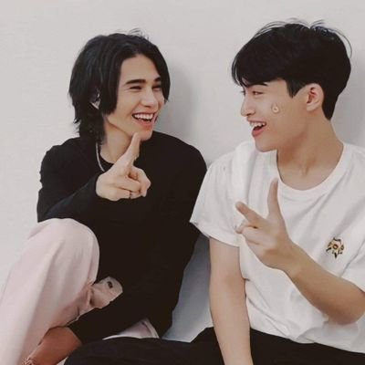 MyatNoe78915952's profile picture. @Jimmy_jimmoi @Tommysittichok @uppoompat @numberx9th @jeffsatur  @BarcodeTin Love JimmyTommy Na 💚💛 Love Mii2 💚💛
 Love KaoUp 🐰🐱 Love Jeffbarcode ❤❤