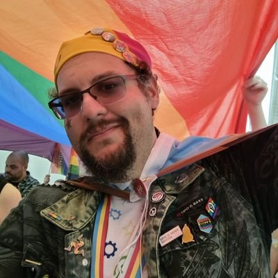 He/Him|🏳️‍🌈🌹|Manx Labour Party Chair|Libertarian Socialist|❤💛💙|Views my own unless stated otherwise|Follows, likes and retweets are not endorsements|🍉