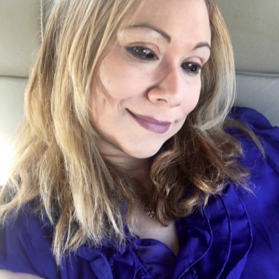 liliana69687745's profile picture. 