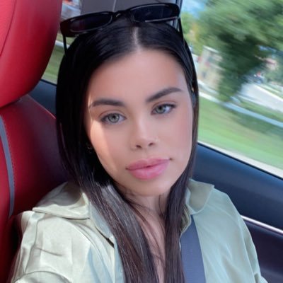 alxandriaperez Profile Picture