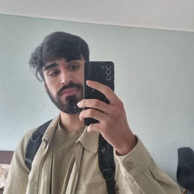 Tavoglez6's profile picture. HUH⁉️