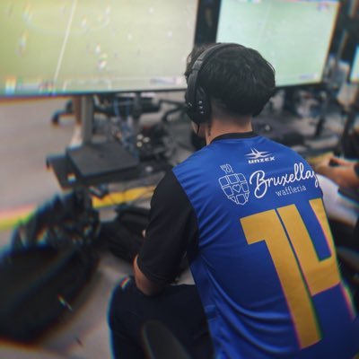 🇧🇷 FIFA Player (11x11) | Cam & St | ig: wPedro___ 🥷🏻
✍️ @Bonifaz_eSports