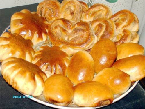 FlourmMen's profile picture. Учусь на кондитера, люблю все сдобное и печеное, занимаюсь коллекционированием монет. Спорт плавание и много чего еще.