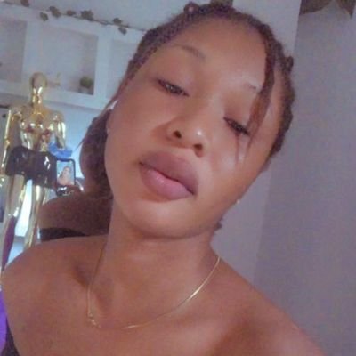 vannyogoke's profile picture. calm fashion Designer 😂if that's a thing 😁