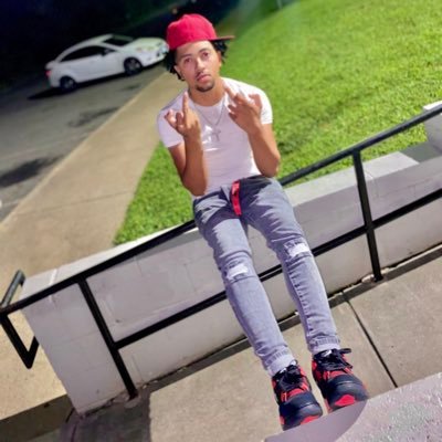 va🖤🏡 sc thelxdgen24 👻📲 life’s a gamble but I look at it like poker💯