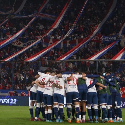 Padre de una hija, un hijo y un club de fútbol.