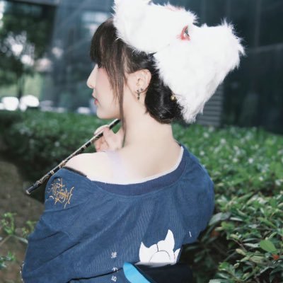 nani120136's profile picture. 