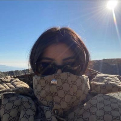 9isml's profile picture. 💉👩🏻‍⚕️