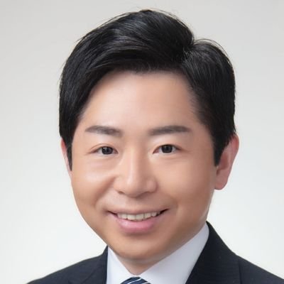 ★川崎市議会議員（高津区）★日本維新の会★会派団長★高津小学校→世田谷学園中学・高校→闘病生活→派遣社員→早稲田大学・政治経済学部→議員秘書→IT会社員→政治家★趣味は読書、英語、極真空手★性格分析はENFJ