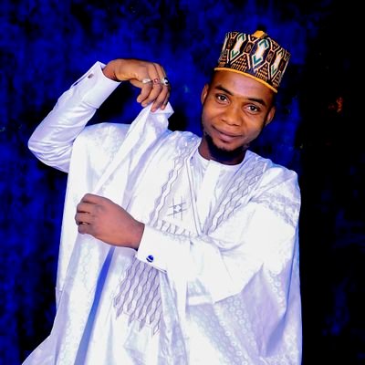 The first allh is one 
Am  Muslim 
Your fav artist from northern Nigeria🇳🇬 wizubaid fresh big boy A. K. A Yaran zamani
 Hausa rapper//