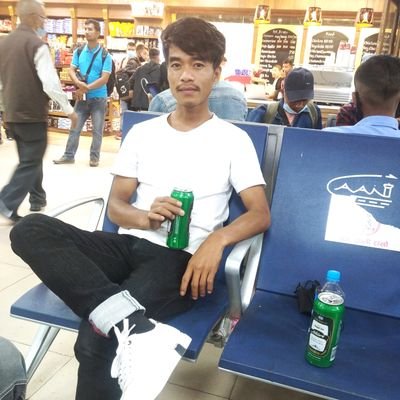 ale_razan's profile picture. Social medeya usere