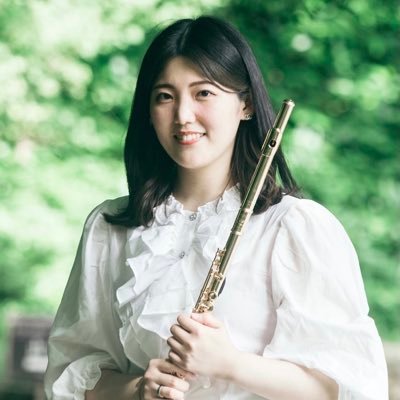 Flutist | 藝大院2年 | 4スタンス→B1 | ピッコロ&アルトフルート持ってます！ 全日本学生音楽コンクール全国🥉仙台フルートコンクール🥇 日本音楽コンクール🥈 ご連絡はDMまたはメールまでお願いします！ akikahitsu.fl@gmail.com 毕 晓桦