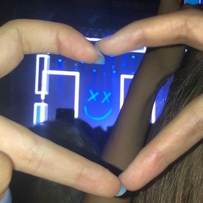 she her

love is only for the brave.♡                           
@f0lkl0re28p