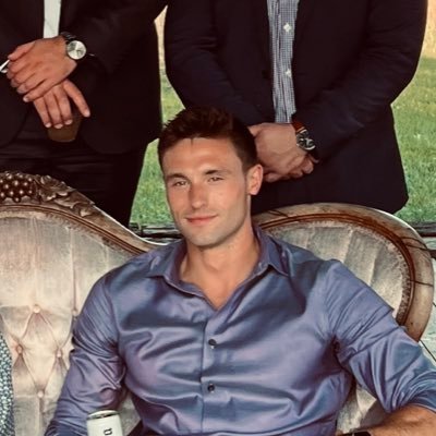 realchrisburns's profile picture. 