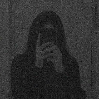 My thoughts are on the sidelines with the wind 🍃💨
Nobody knows what's inside me....🕊️
M(~_~メ)E