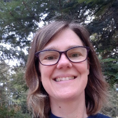 📝Writer🌱Biologist 🔬Science editor🪲Fan of tiny creatures
IT'S TOUGH TO BE TINY, 2022
DESIGN LIKE NATURE (SLJ⭐)
I've moved over to Instagram, follow me there