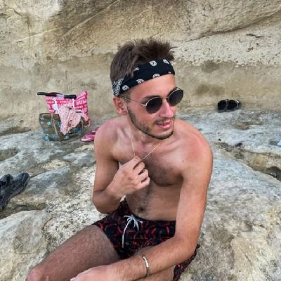 Alberto67217684's profile picture. 