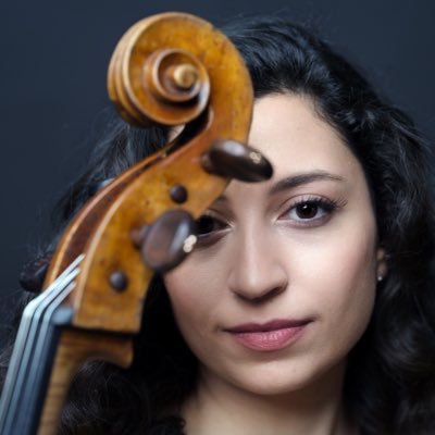 Violoncelliste concertiste Internationales, directrice artistique du festival “Les Musicades”.