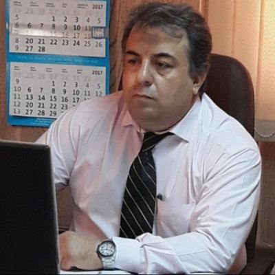 آب کم جو تشنگی آور بدست
تا بجوشد آبت از بالا و پست
تشنگان گر آب جویند در جهان
آب هم جوید به عالم تشنگان