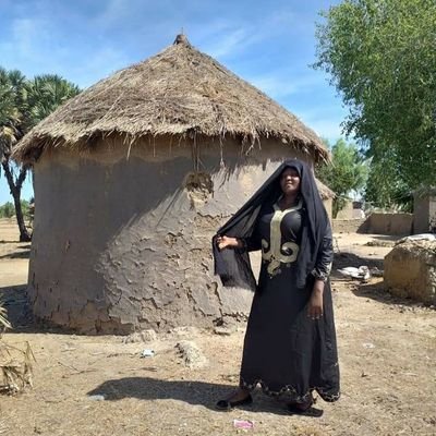 EkupedorcasE's profile picture. @pulitzercenter  grantee

Freelance reporter : DW Correspondent
ekupedorcas7@gmail.com