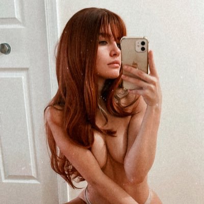 Just a girl who loves play 🥳🐰💐👯‍♀️ Baby, let’s talk to warm up this 🔥 Here is something spicy 🌶 that you will love 🫶😋 https://t.co/AAwYu71NQJ
