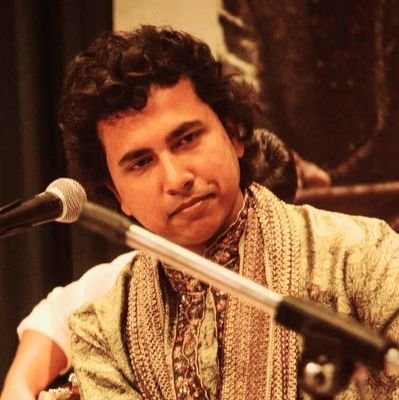 Ghazal Singer |
https://t.co/aLx897SykW |
Scholar & litterateur | #Hinduite | Throughout #GoldMedalist & Ph.D. #University_of_Delhi