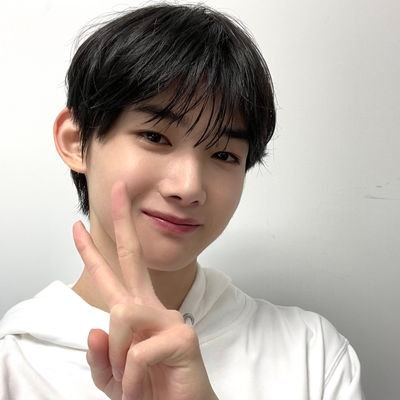 that  182cm  boy  from  &team  💋