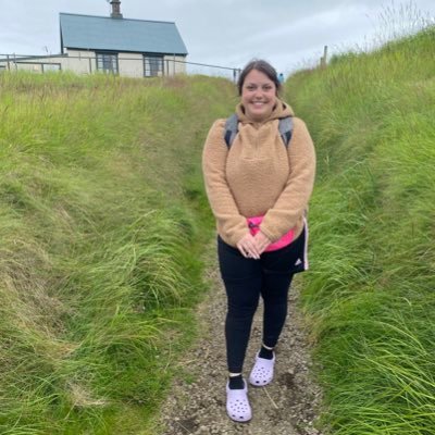 15rose_b's profile picture. If it takes shit to make bliss well I feel pretty blissfully. black lives still fucking matter. (she/her)