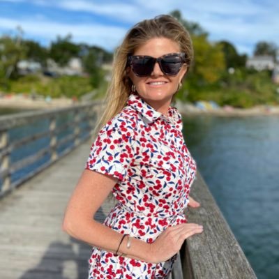 Global Comms Pro, Board Member @curemelanoma, 3x Cancer Survivor, Runner, Cat Mom, Saved by Grace. Alum of @avmavets, @WHOSTP45, House & Senate.