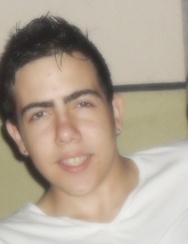 A vida me ensinou a nunca desistir nem ganhar nem perder mais procurar evoluir ♪ - Charlie Brown Foda J.r