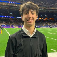 MAX (@maxescarpio) 's Twitter Profile