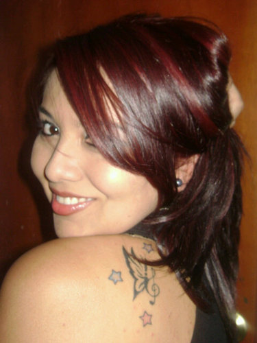 ALEJAROSALINAS's profile picture. Hija Amada de Dios, agradecida y asombrada por el eterno amor que el me ofrece y el cual comparto con mi familia, mi tity y espero hacerlo con tod@s.