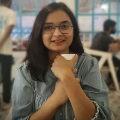 I rant like an aggressive Indian uncle in a park.

Content Strategy & Writing |

Jamia Millia Islamia | IIMC