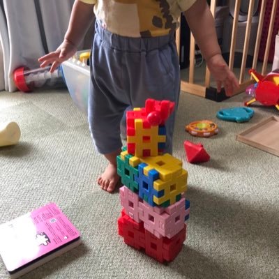 いつも何かを探しているワーママ🙆🏻♀️知育やおうち英語に興味がありアカウントを作りました🍀関西在住⚓️2021.05.boy👦🏻無言フォローごめんなさい🦏