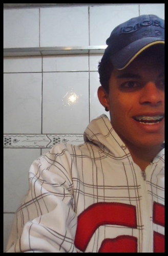 Amo a liberdade, por isso as coisas que amo deixo-as livres.
Se voltarem é porque as conquistei
Se não voltarem é porque nunca as tive .