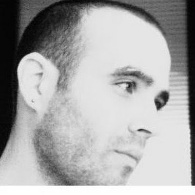 BenzazonYaniv's profile picture. 