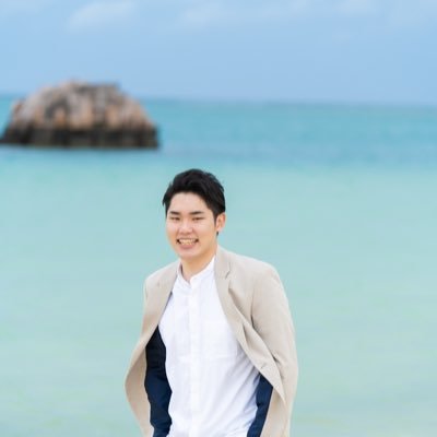 フリーランスを目指して、Webデザイン・動画編集を日々勉強中🔥 毎日アップデートしていくアラサーサラリーマンです👨自分と周りの世界を変える!