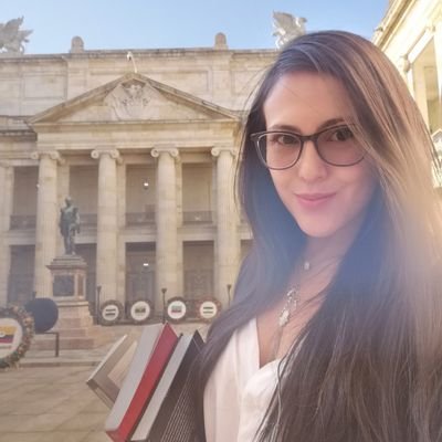 Abogada, Mg. DD-HH docente investigadora, derechos humanos, de genero y violencia obstétrica, asesora legislativa y normativa